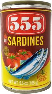 555 Hot Sardines in Tomato Sauce net wt. 5.5 oz (155 g)